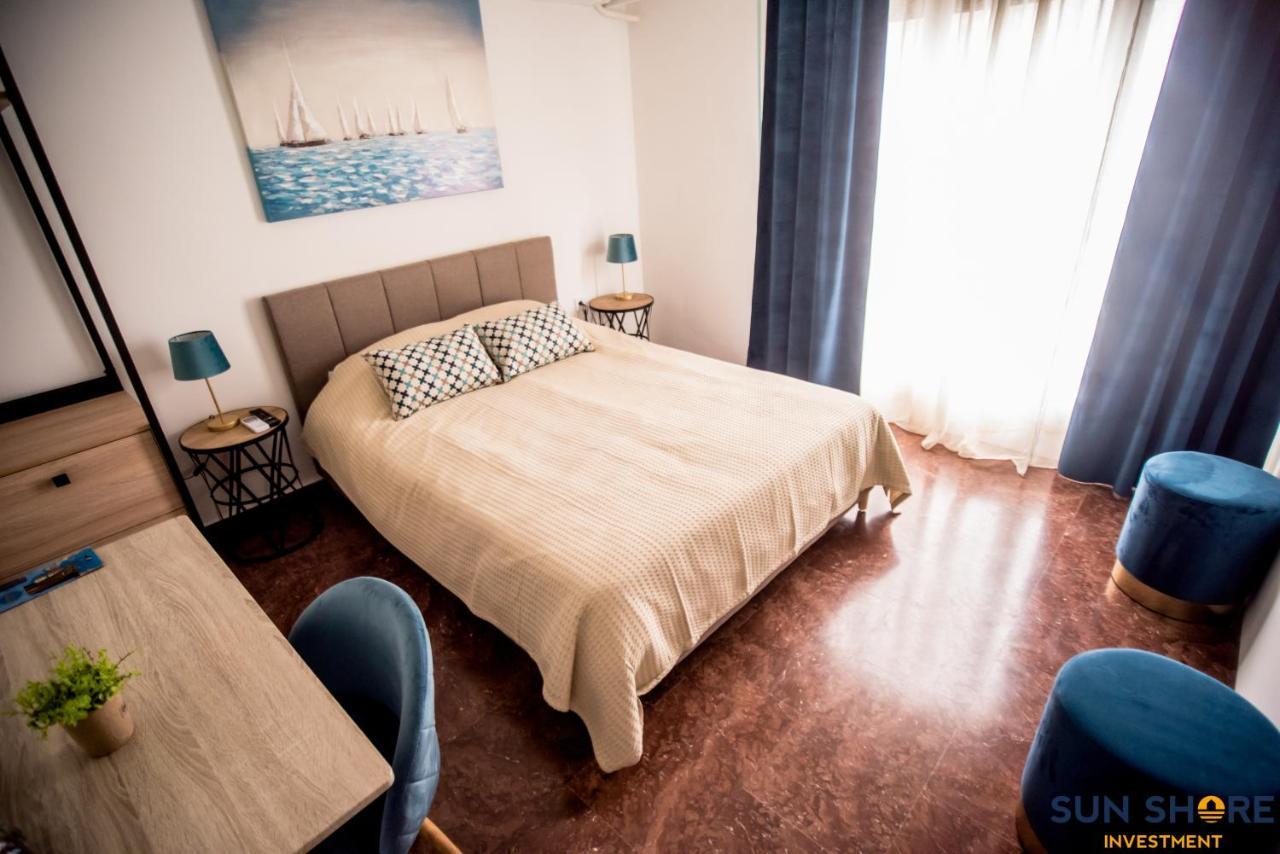 Explore Greece From Lovely City Centre Apartment Chalkís المظهر الخارجي الصورة