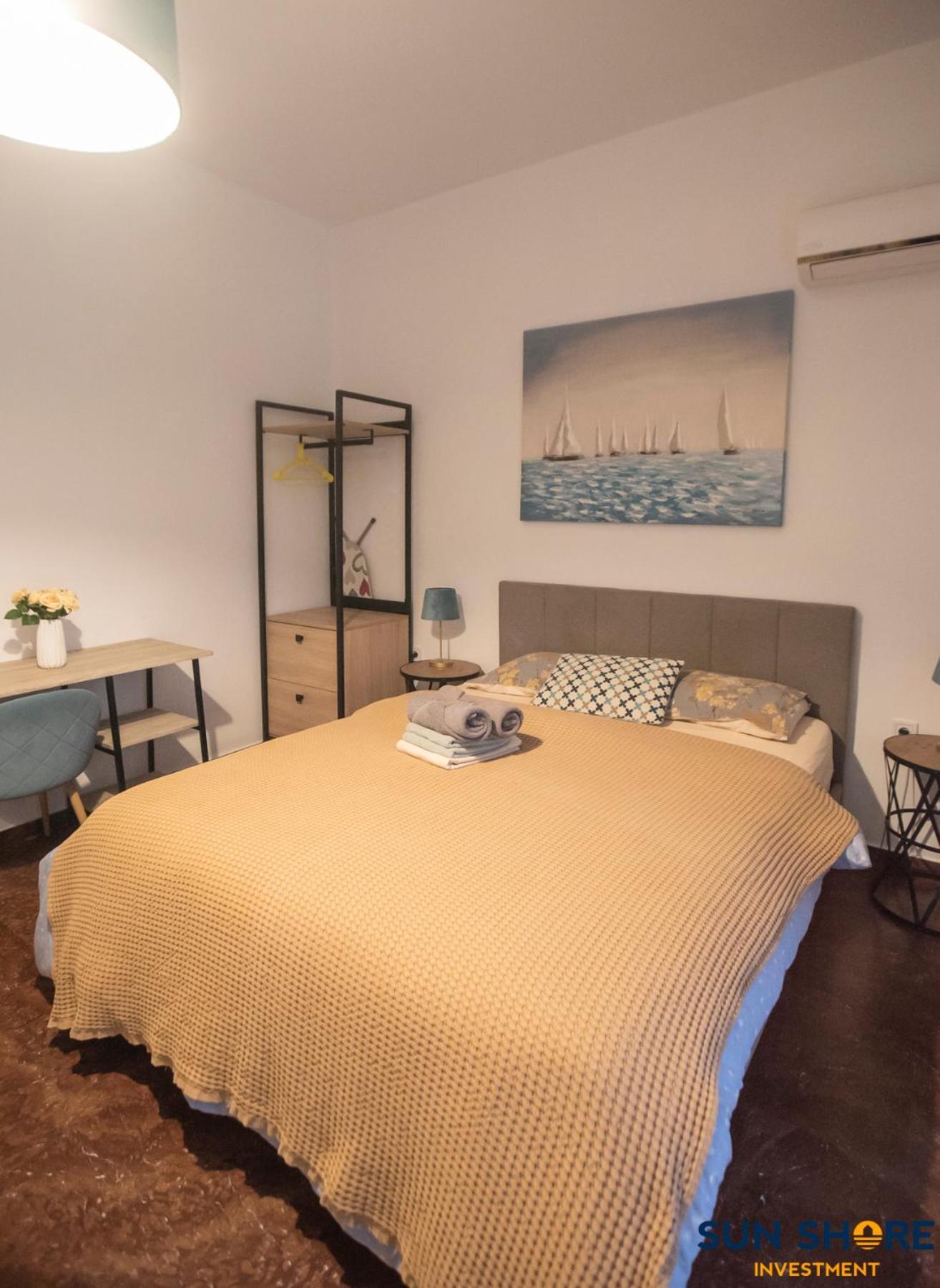 Explore Greece From Lovely City Centre Apartment Chalkís المظهر الخارجي الصورة